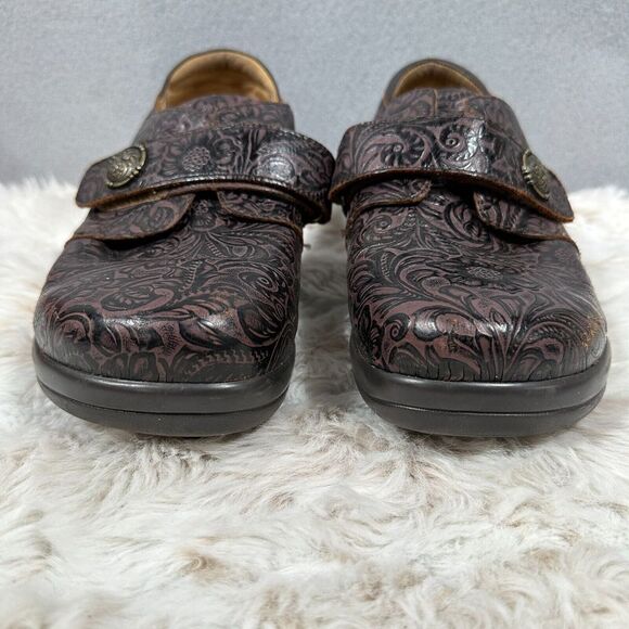 Alegria Joleen Brown Tooled Floral Leather Casual Comfort Nursing Size 40 9.5/10 - Picture 3 of 10